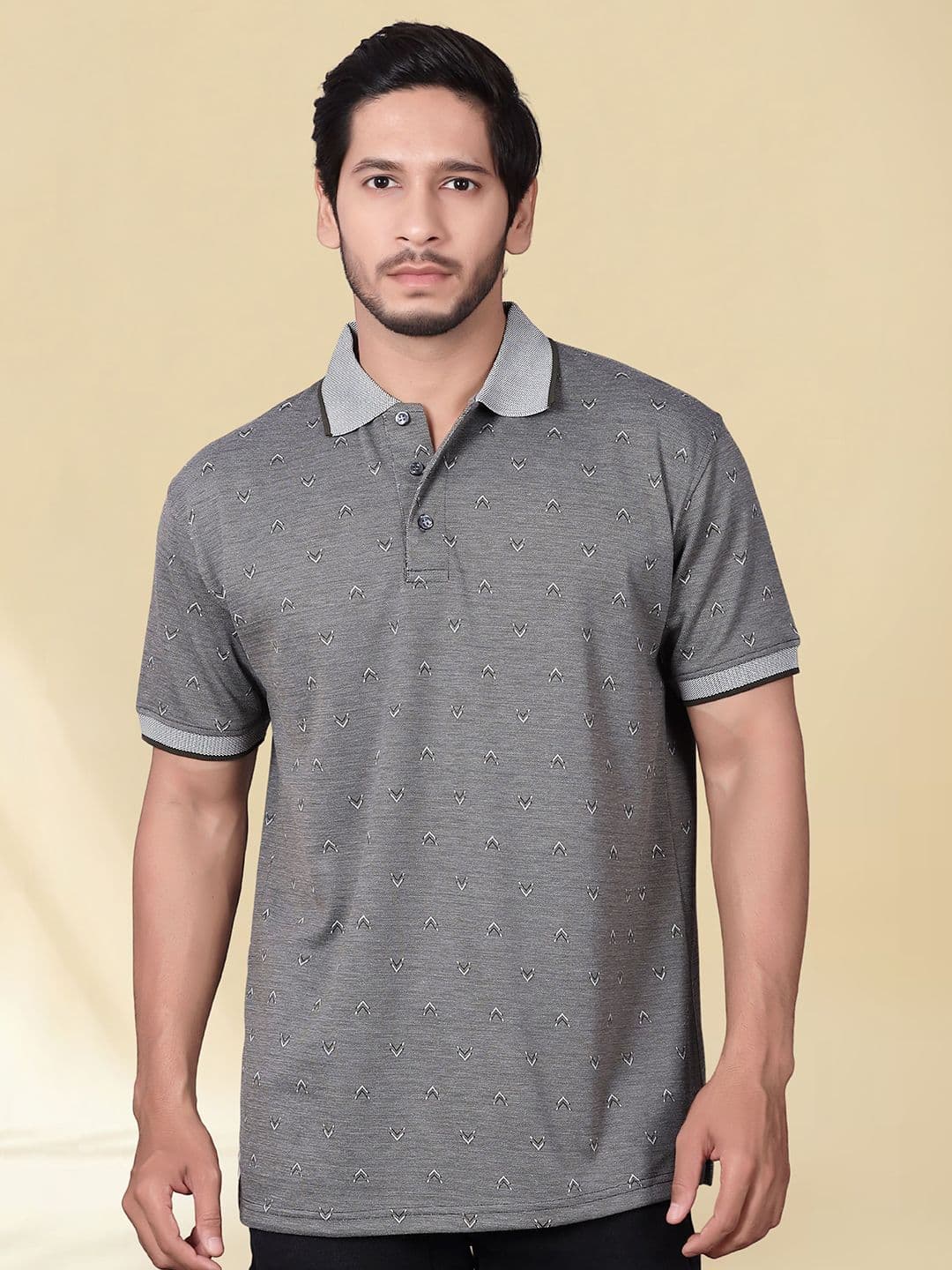Divra Clothing Men Graphic Printed Polo Collar T-shirt - view 1