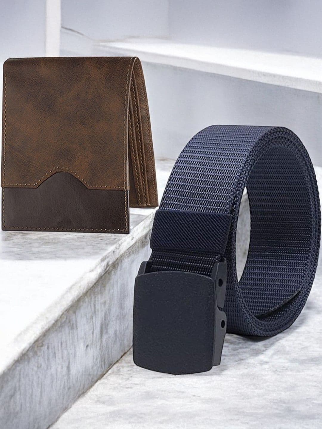 Metronaut Men Accessory Gift Set of Wallet and Belt - view 1