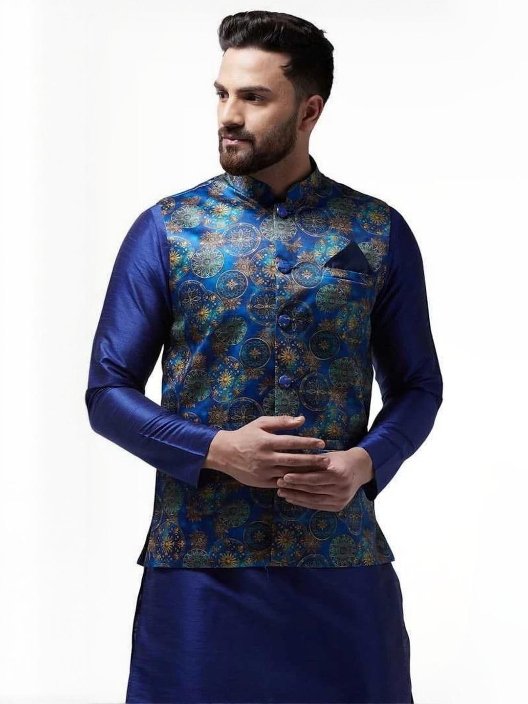 B BEN Sleeveless Self Design Men Jacket () - view 1