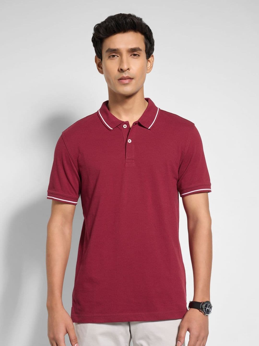 Peregrine by Pantaloons Men Solid Polo Collar Pure Cotton T-shirt - view 1