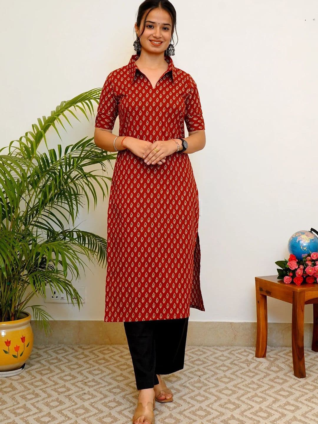JEMCY Floral Printed Shirt Collar Straight Cotton Kurta - view 1