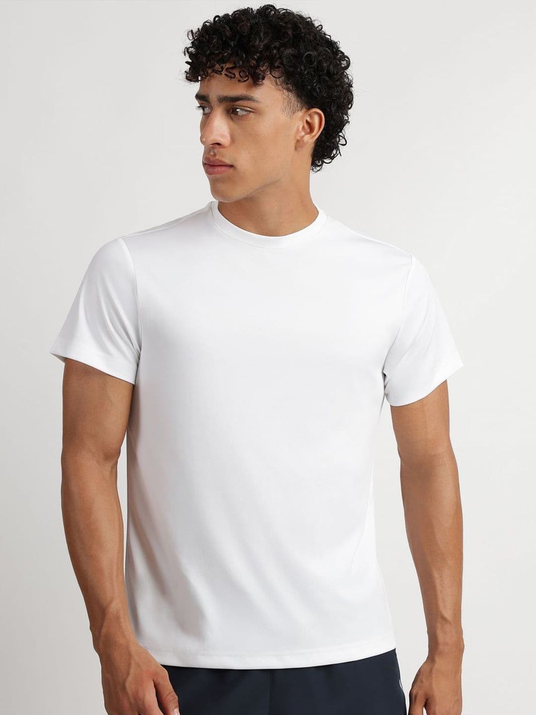 Reebok Round Neck Short Sleeves T-Shirt - view 1
