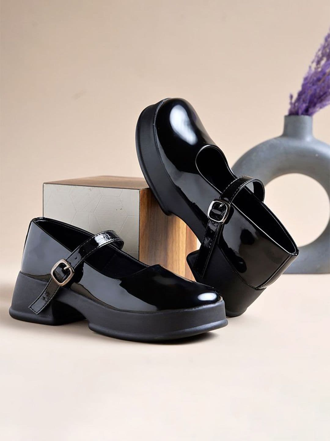 Froh Feet Women Block Heels Mary Janes - view 1
