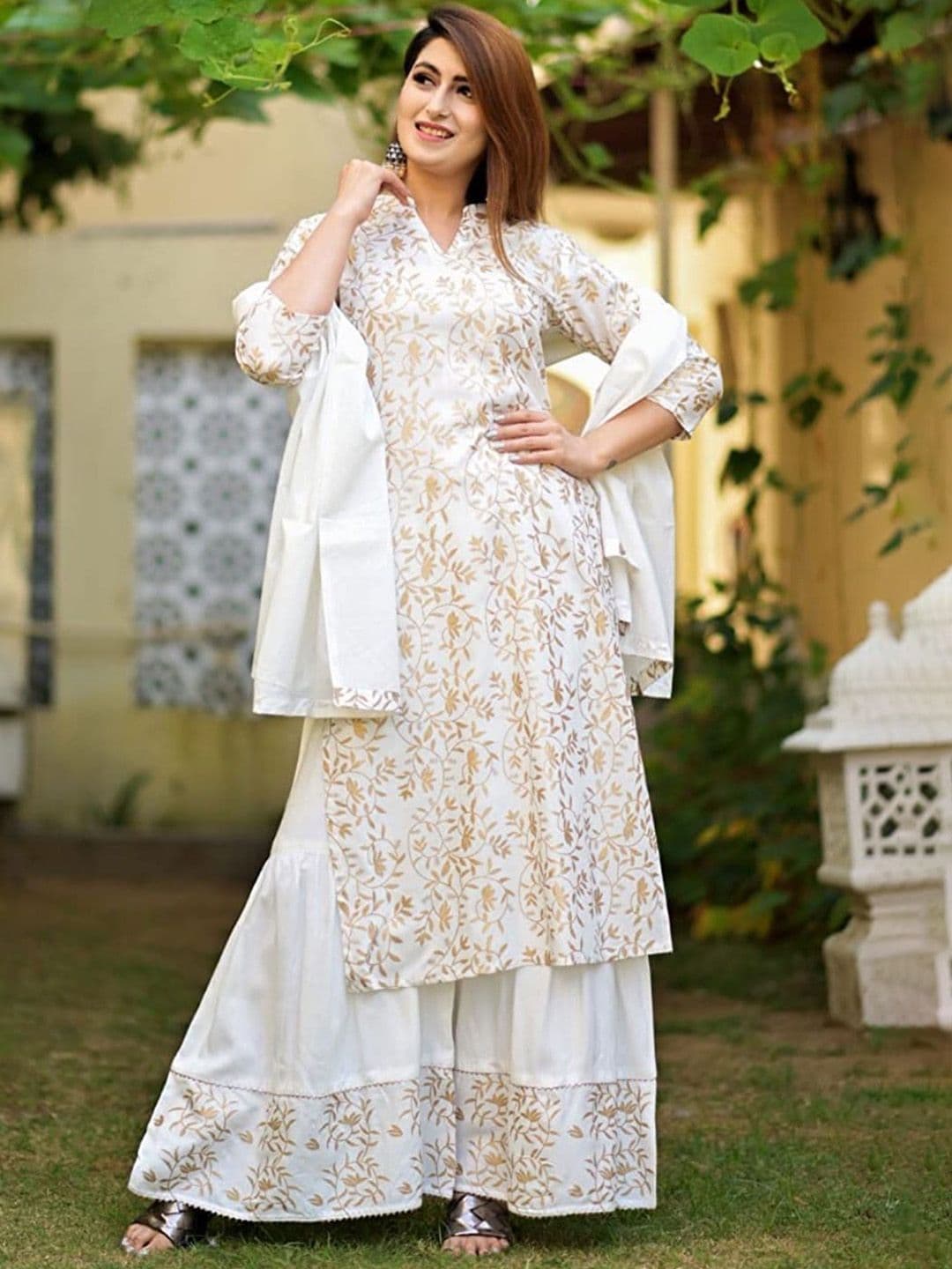 DIVASTRI Women Floral Printed Cotton Kurta with Palazzos & Dupatta - view 1