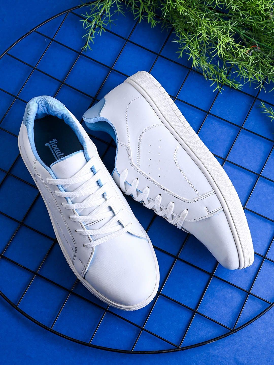The Roadster Lifestyle Co Men 655 Casual Sneakers - view 1
