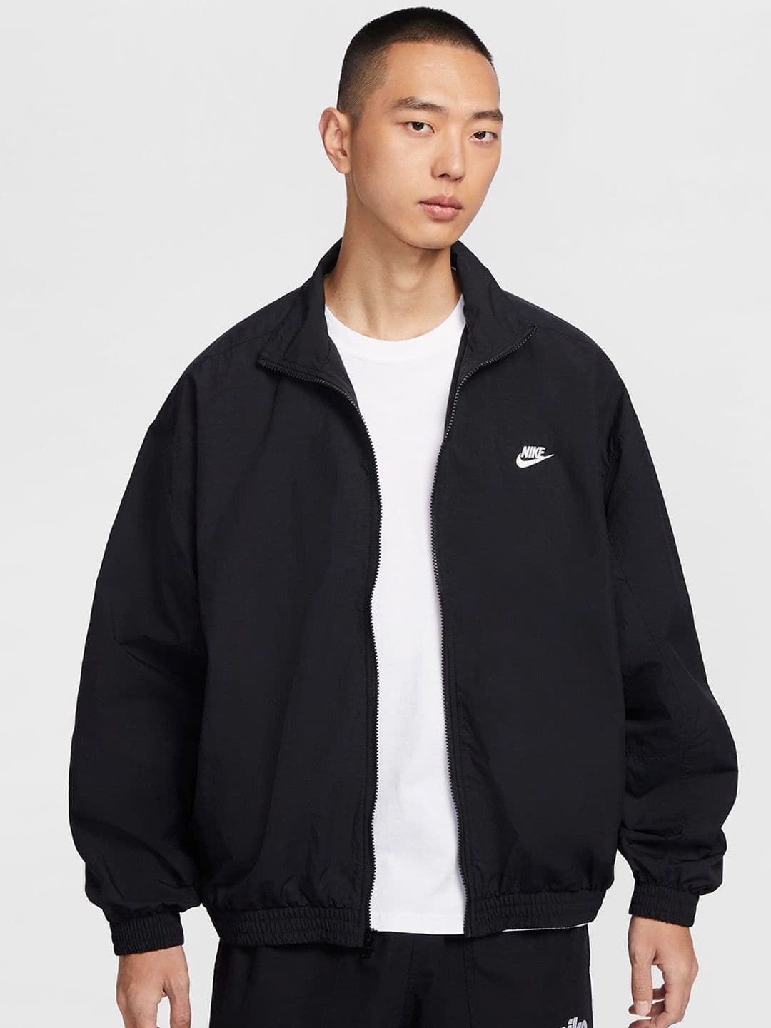Nike Club Men's Oversized Woven Tracksuit Jacket - view 1