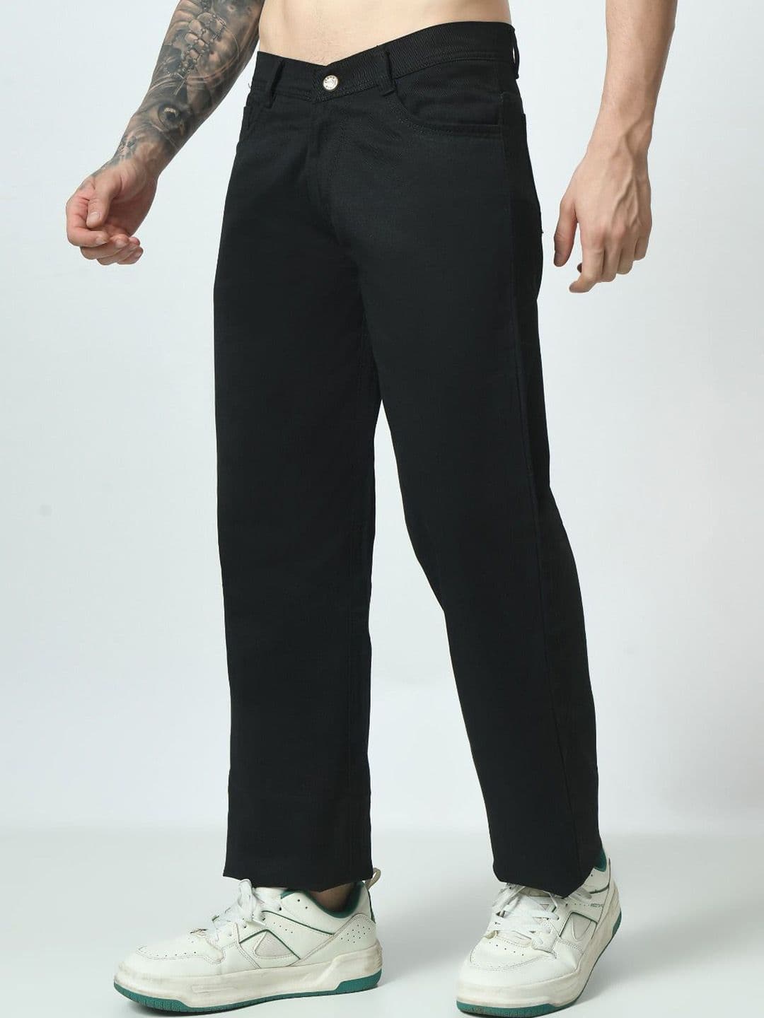 LINARIA Men Classic Relaxed Fit Slash Knee Stretchable Jeans - view 1