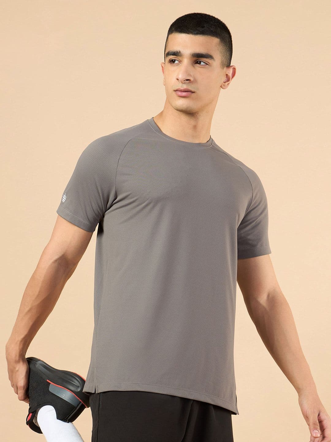 CULT Men Dark Grey All Workout Training T-shirt - view 1