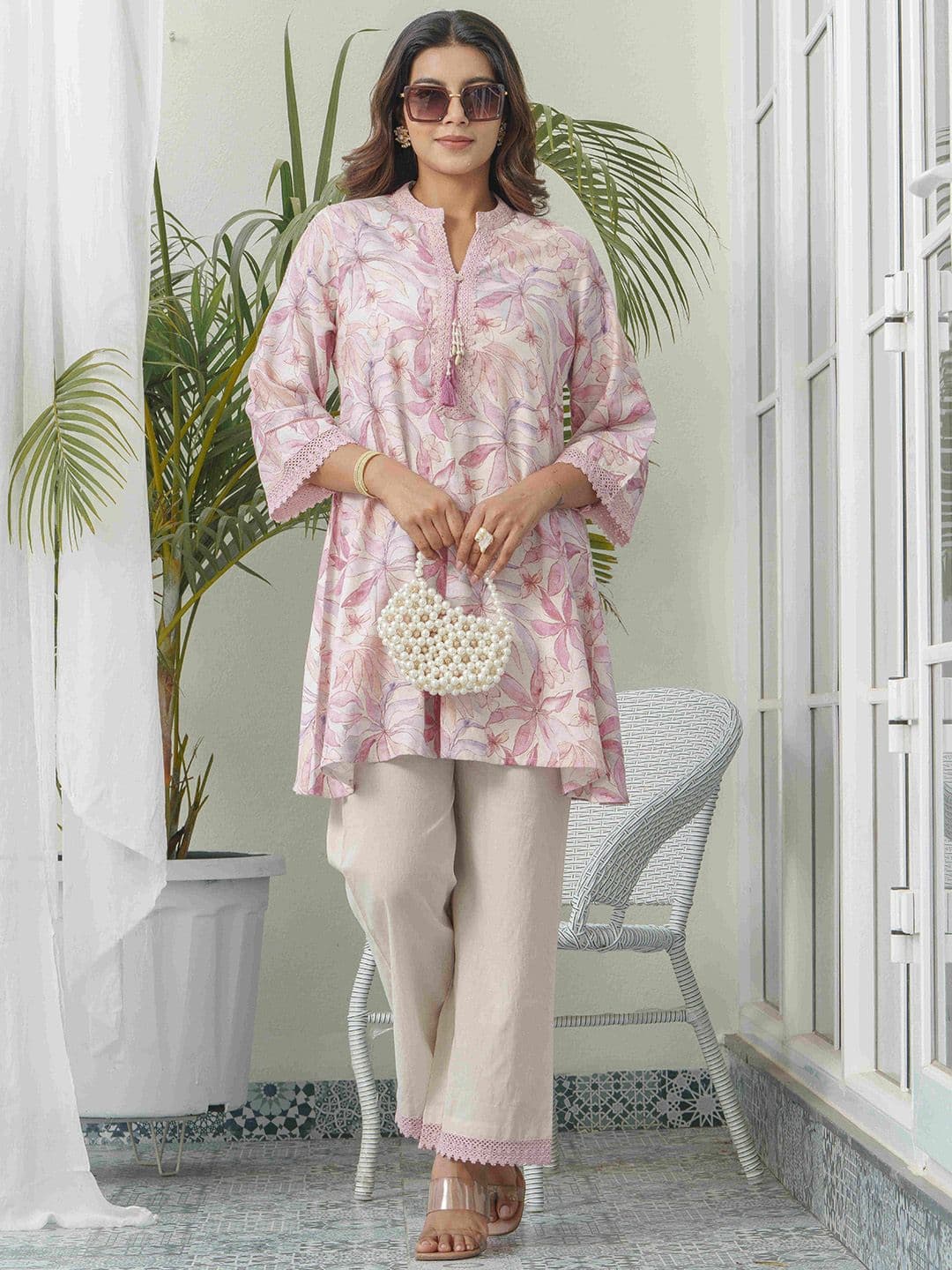 Sangria Floral Printed Mandarin Collar Linen Tunic With Trousers - view 1