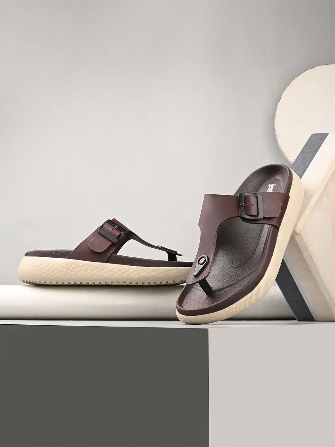 The Roadster Lifestyle Co Men Casual Slip On Thongs Flip Flops - view 1