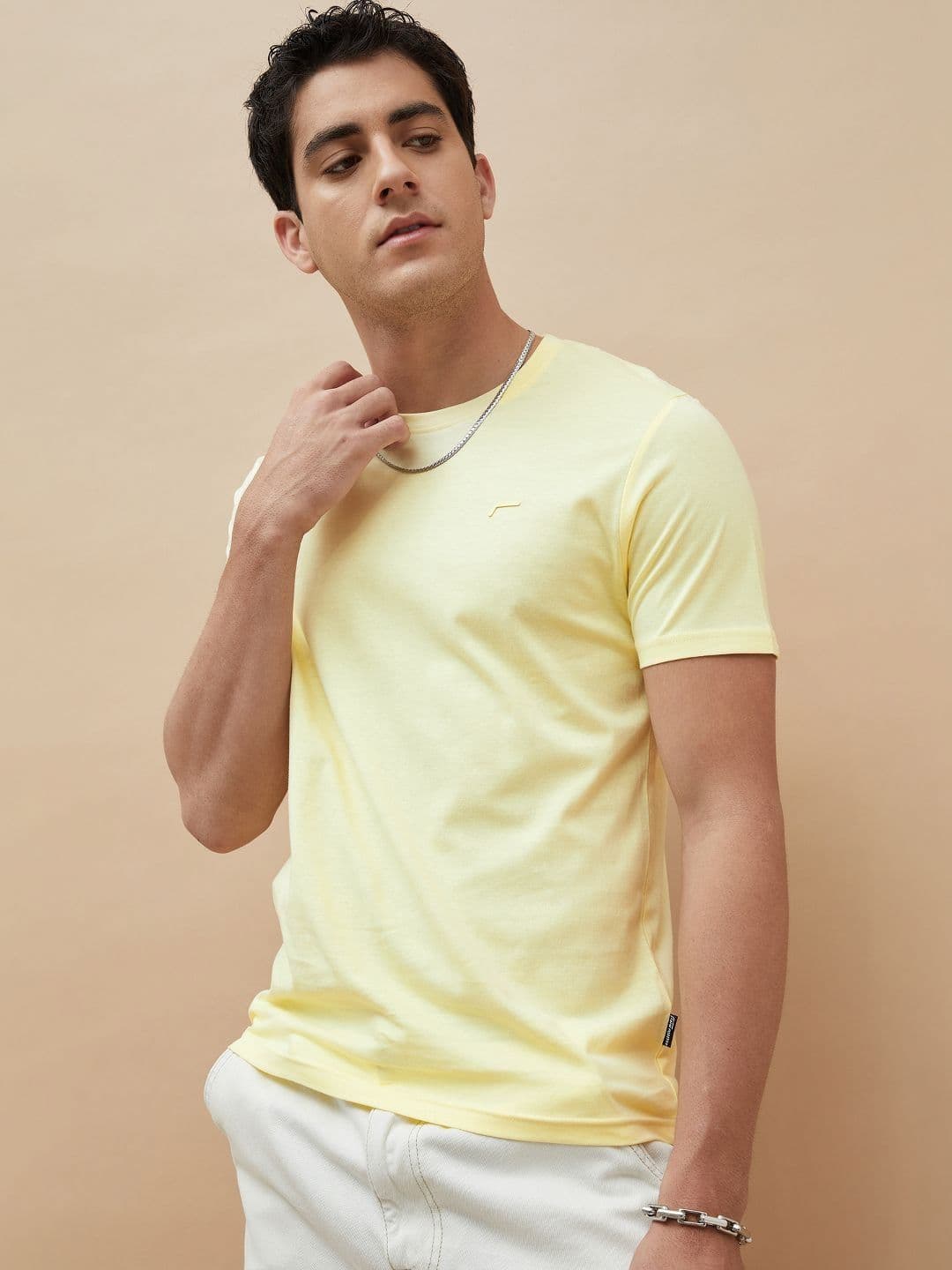 Fame Forever by Lifestyle Men Solid Round Neck Cotton Regular Fit T-shirt - view 1