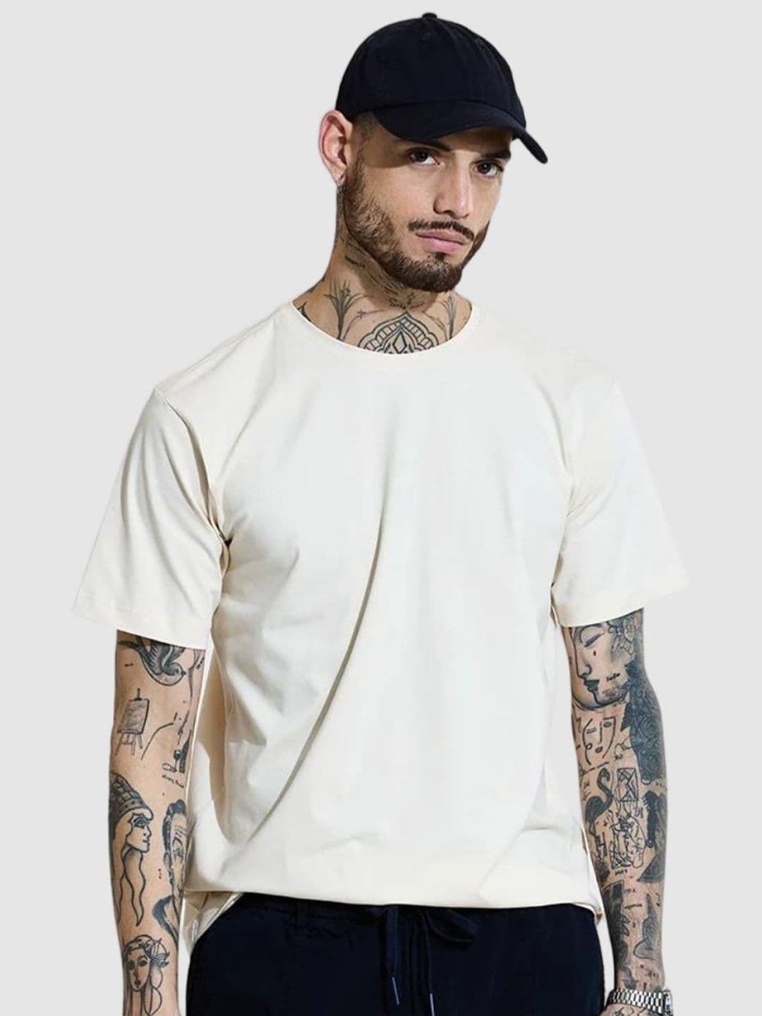 Snitch Men Solid Round Neck Cotton T-shirt - view 1