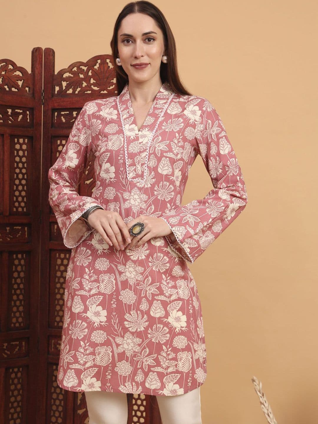 Anouk Rustic Floral Printed V-Neck Long Bell Sleeves Straight Kurta - view 1