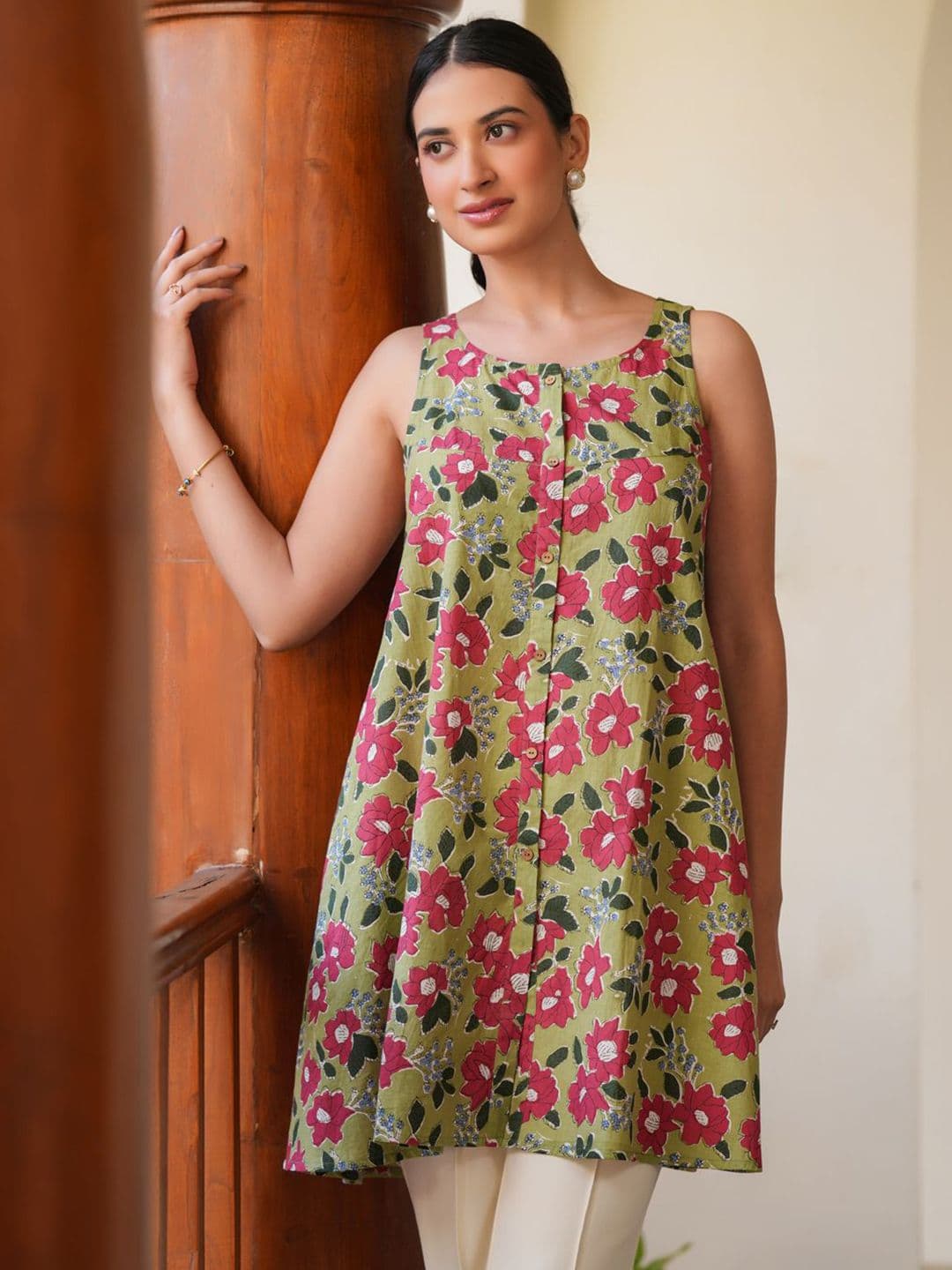 Janasya Pure Cotton Floral Printed A-line Tunic - view 1