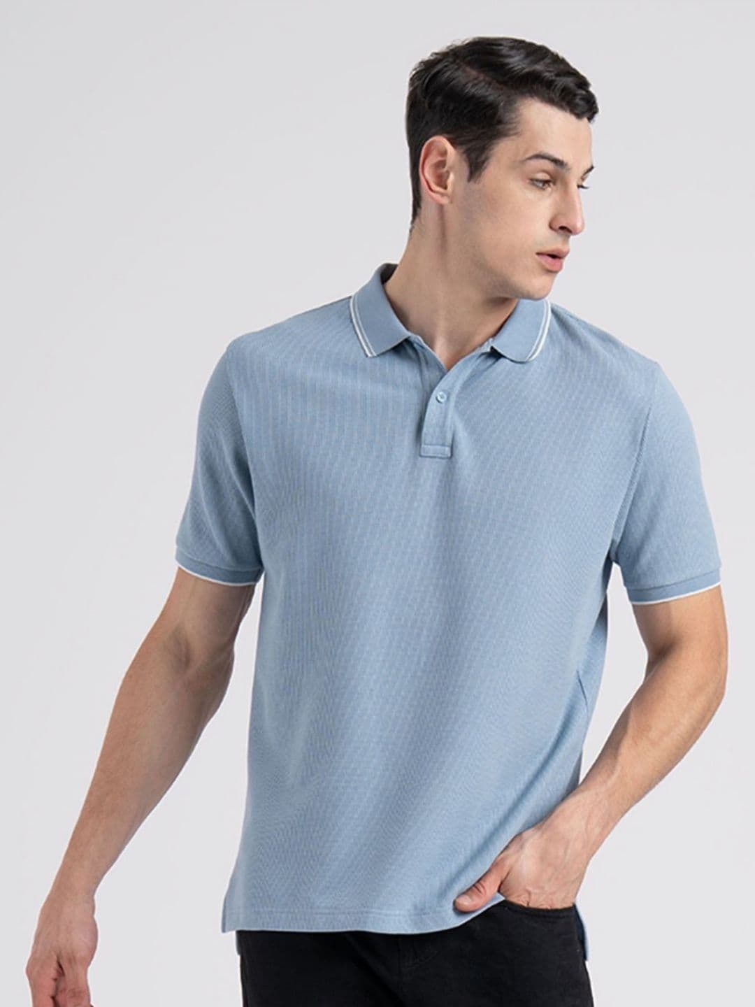 Red Tape Men Waffle Structure Stretched Polo Collar T-Shirt - view 1
