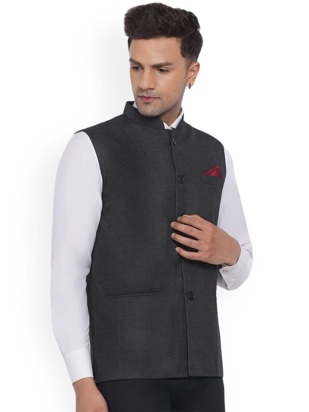 VEERA PARIDHAAN Mandarin Collar Nehru Jacket - view 1