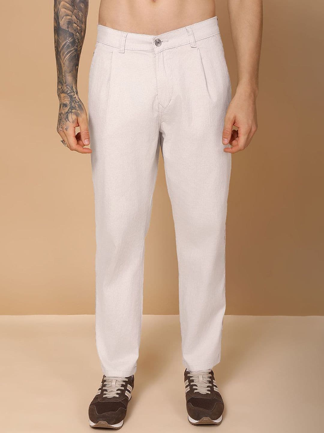 Hence Men Relaxed Fit Linen Pleated Pants - view 1