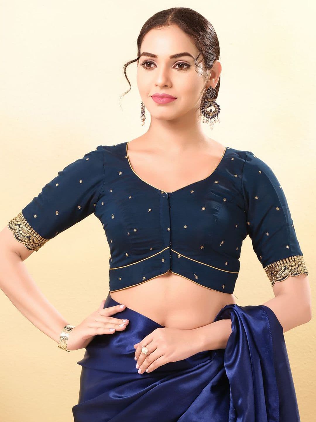 VAMAS - THE DESIGNER BLOUSES Women Sweetheart Neck Padded Readymade Saree Blouse - view 1