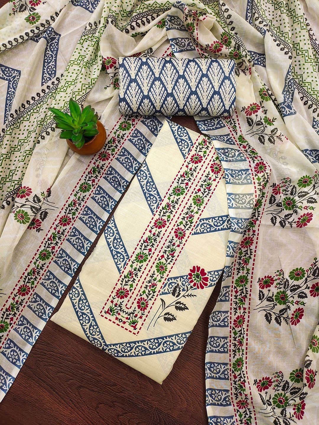SHADOW & SAINING Printed Pure Cotton Unstitched Dress Material - view 1