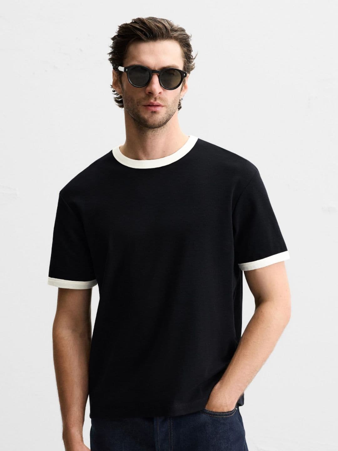 MISCHIEF MONKEY Men Colourblocked Raw Edge T-shirt - view 1