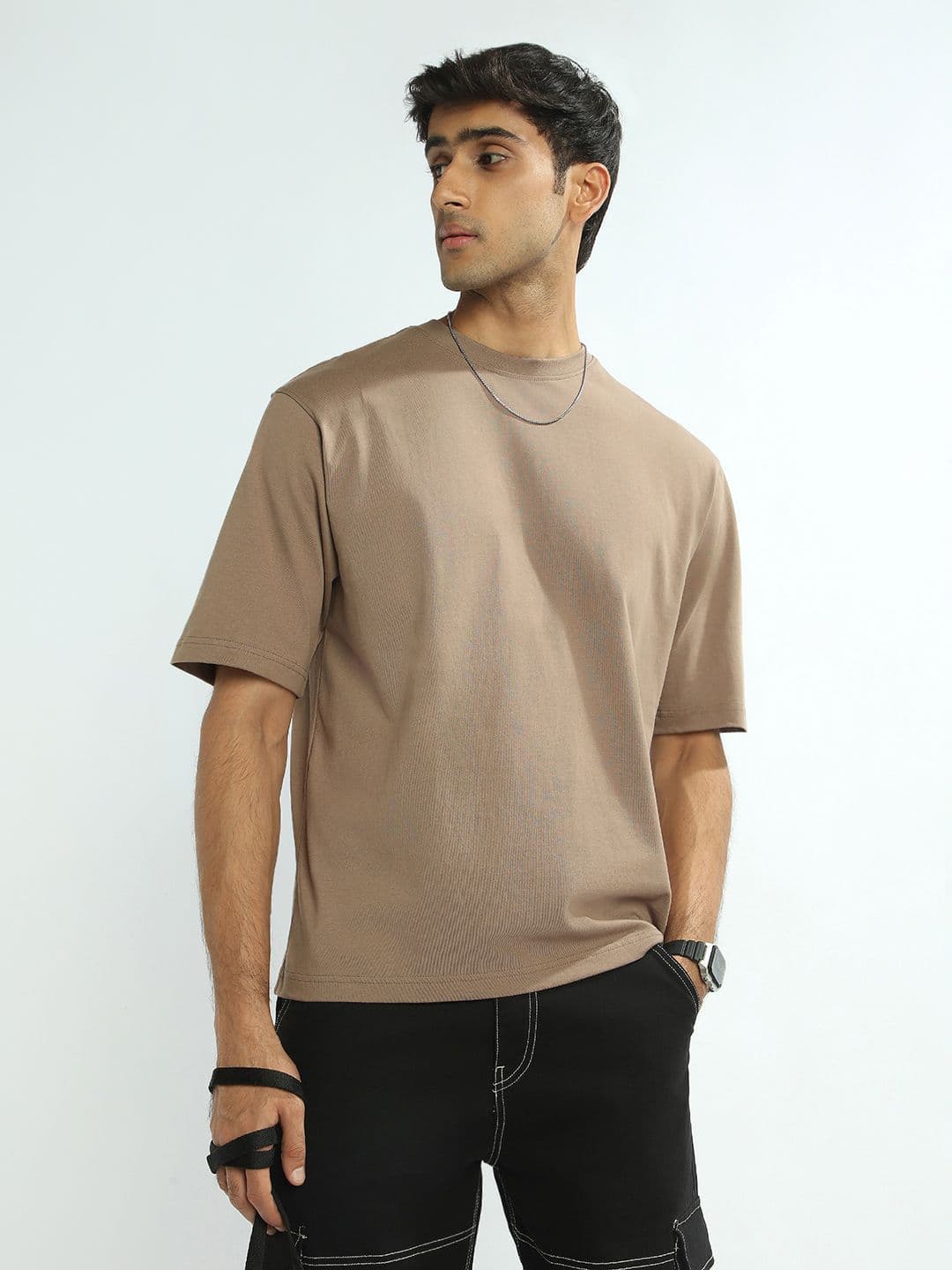 NOBERO Drop-Shoulder Sleeves Oversized Cotton T-shirt - view 1