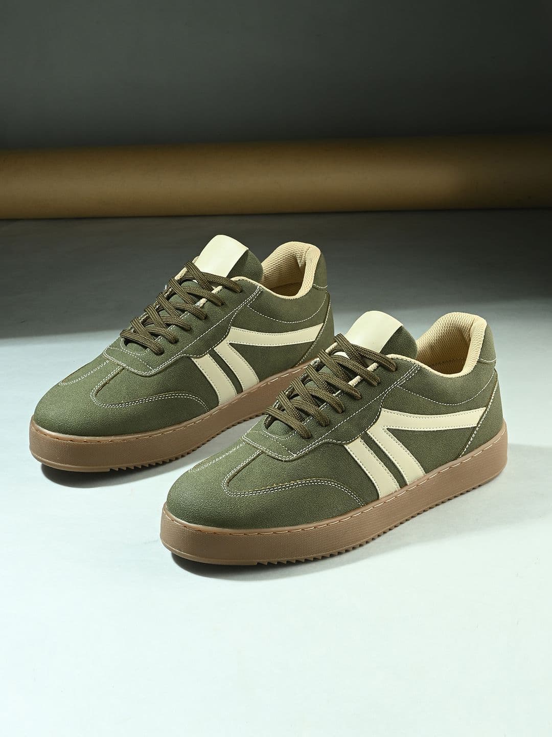 The Roadster Lifestyle Co Men Casual Sneakers - view 1