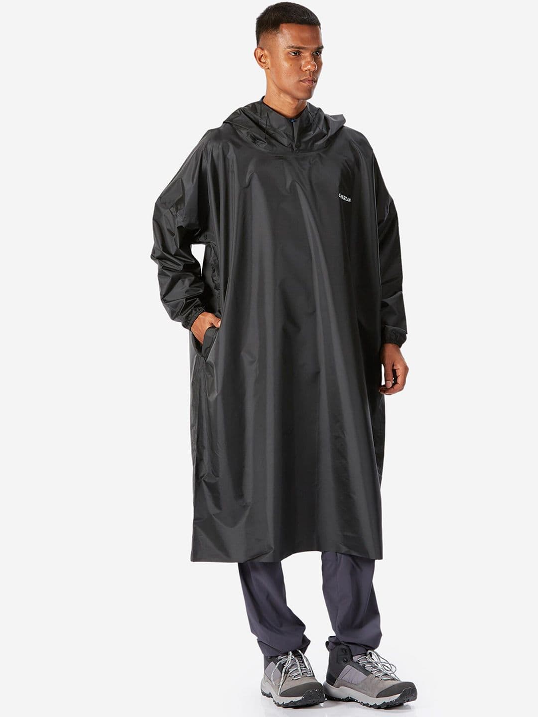 Decathlon Caperlan - Men Black Waterproof Fishing Rain Poncho - view 1
