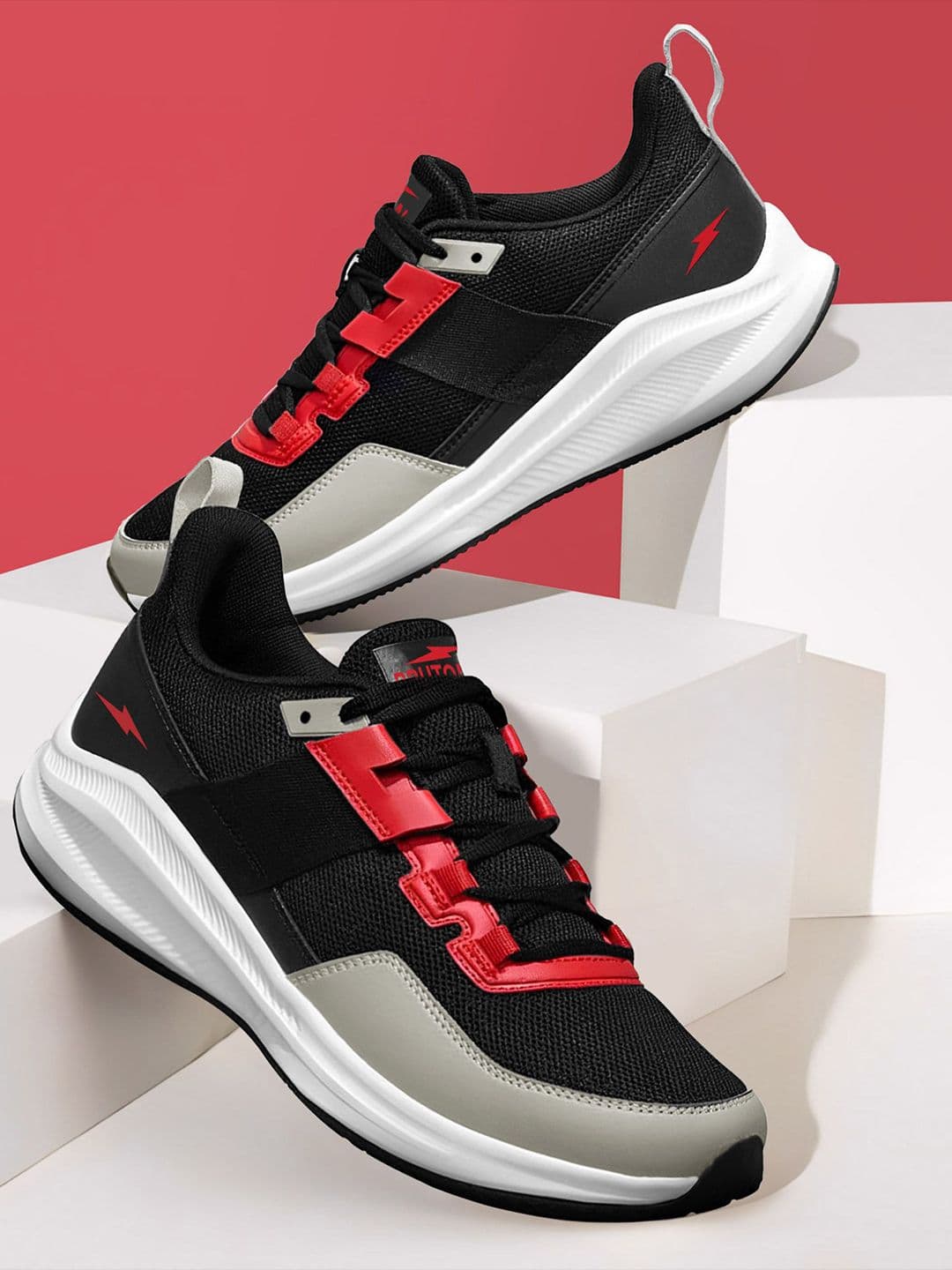 Bruton Men Mesh Running Non-Marking Shoes - view 1
