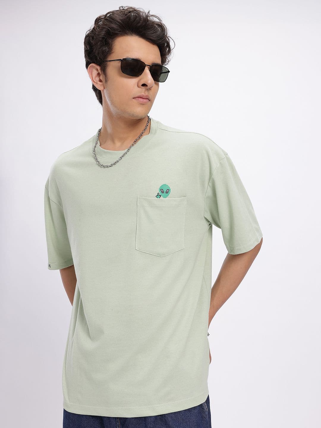 glitchez Oversized T-shirt - view 1