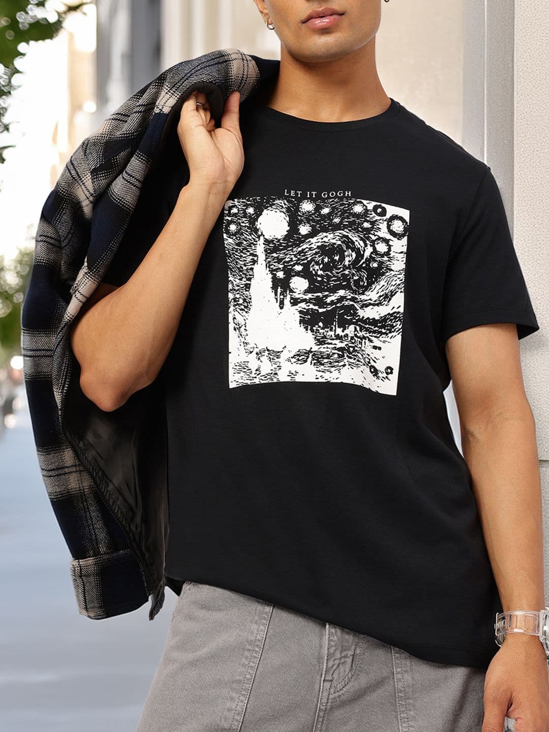 glitchez Graphic Printed T-shirt - view 1