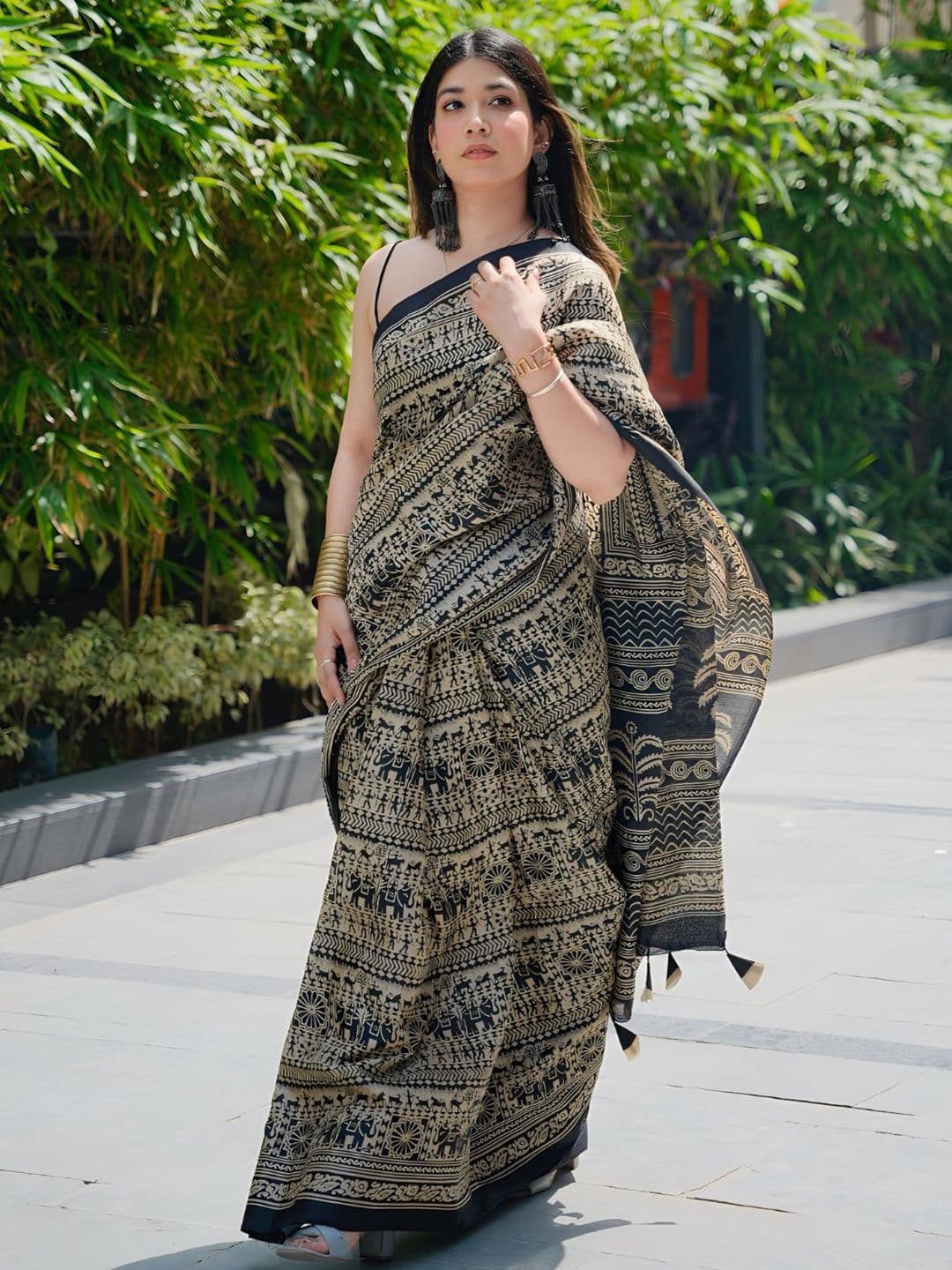 Kalini Women Art Silk Kalamkari Print Saree - view 1