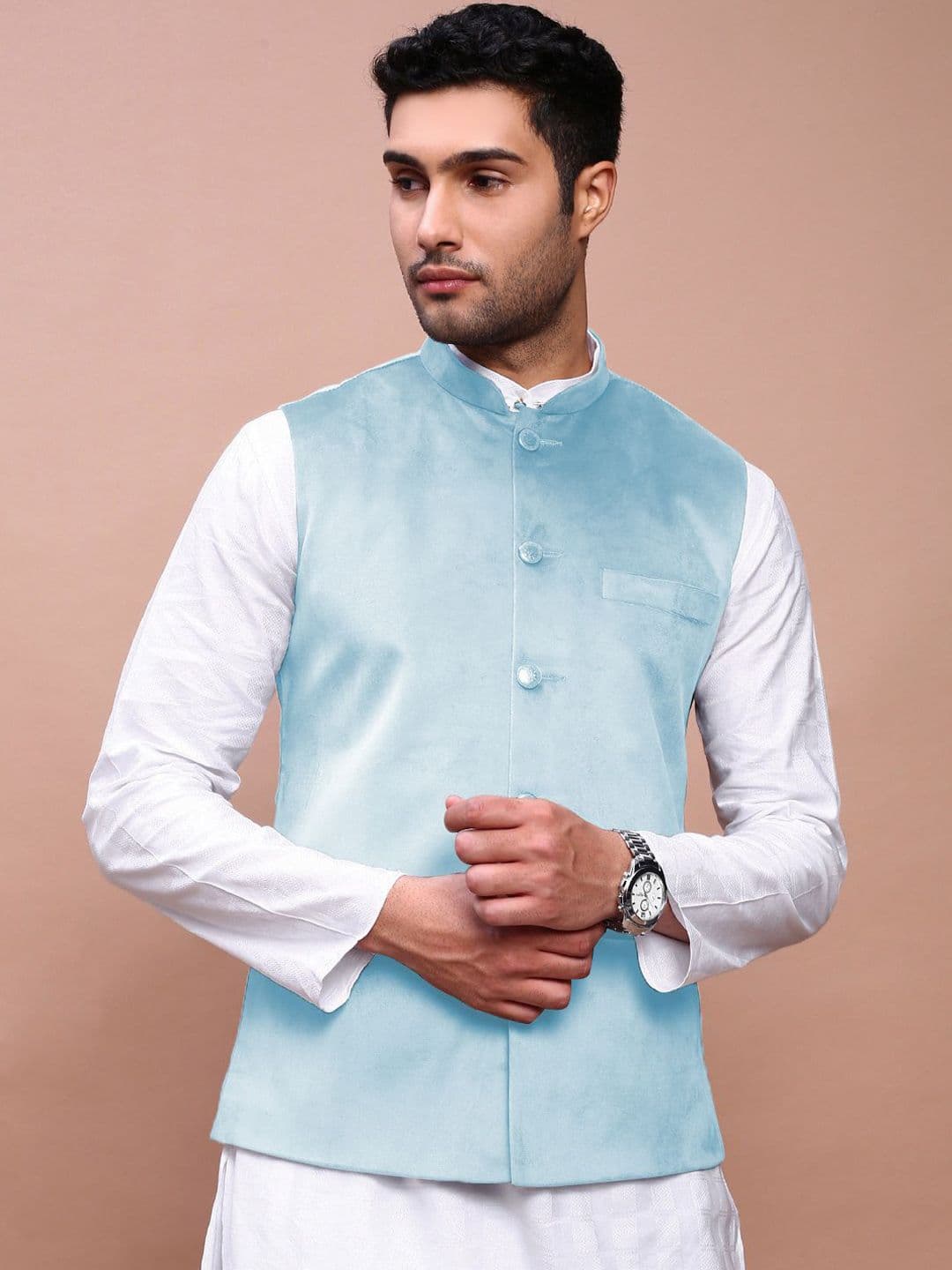 SHOWOFFFF Slim-Fit Velvet Nehru Jacket - view 1