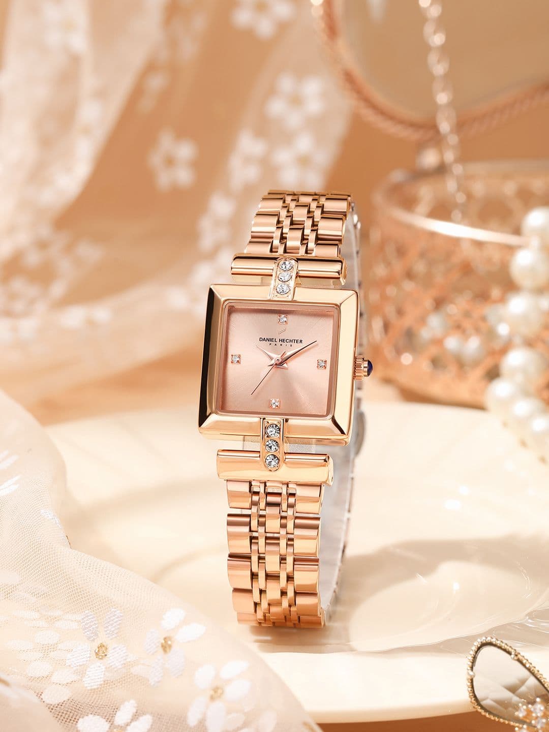 Daniel Hechter Women Bracelet Style Straps Analogue Watch DHW2008-33 - view 1