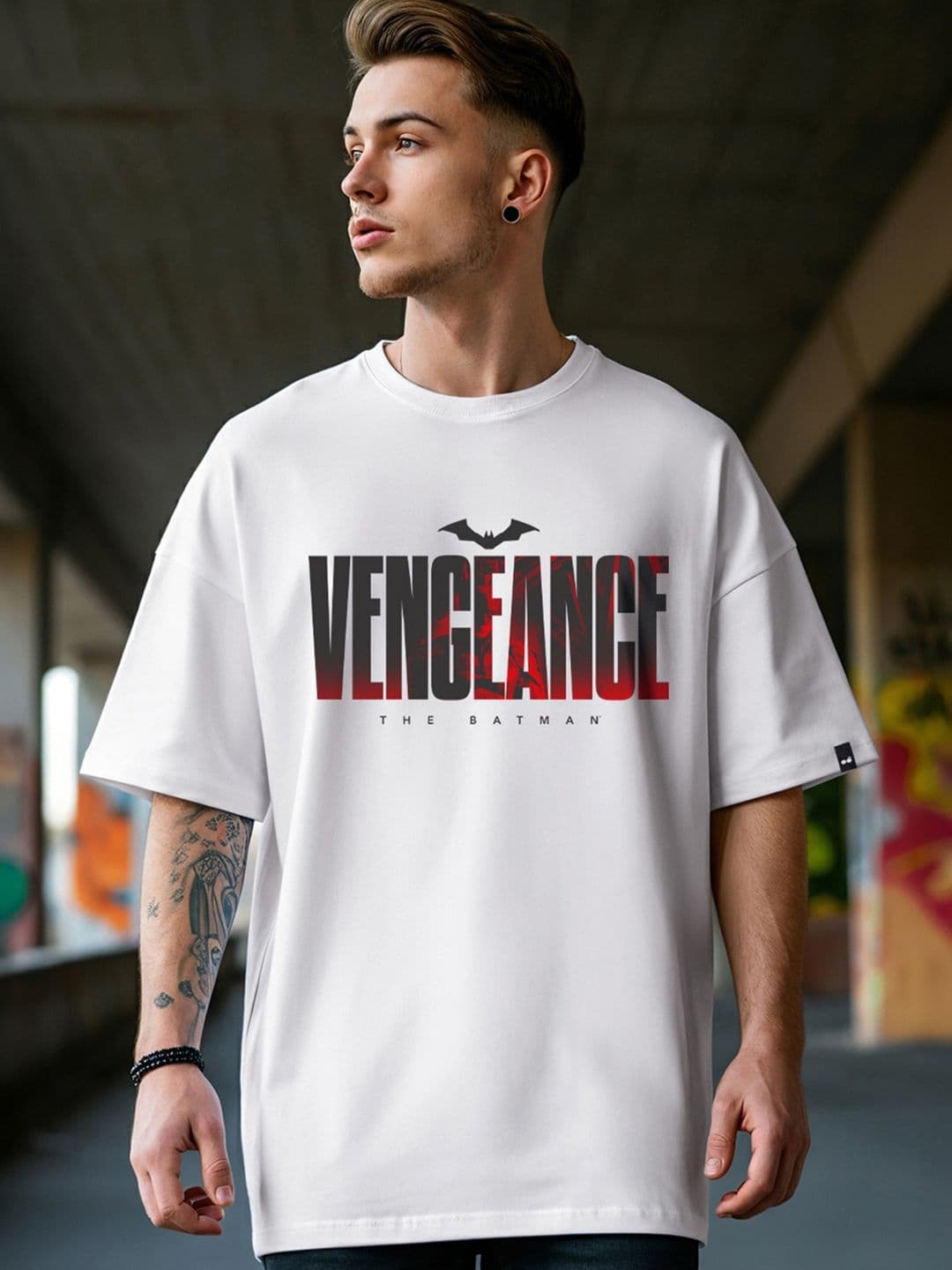 Bewakoof Men White Typography Printed Oversized T-shirt - view 1