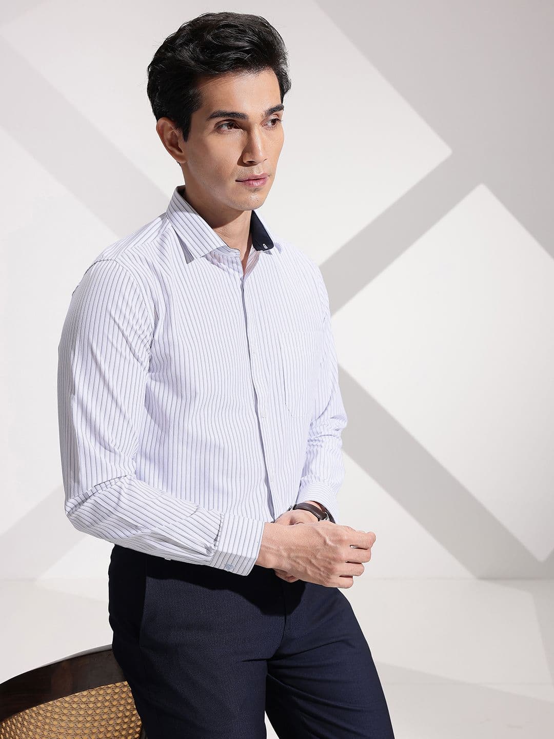 INVICTUS Urban Slim Fit Striped Formal Shirt - view 1