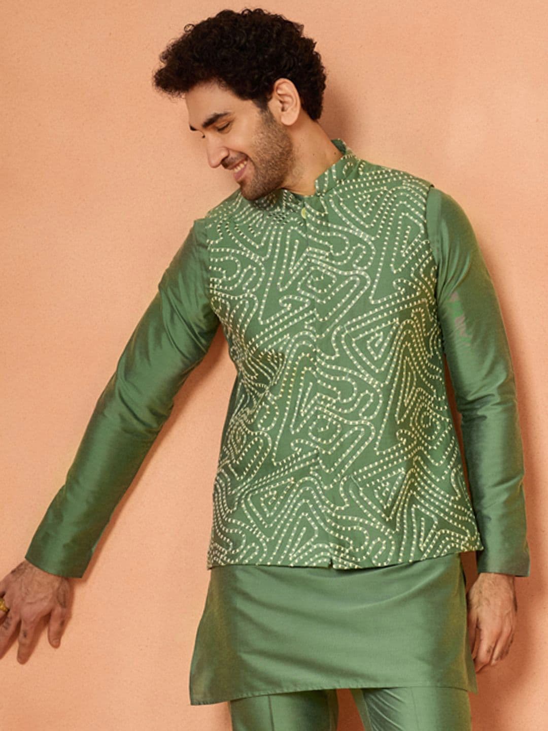 KISAH Men Green Silk Blend With Geometric Dotted Embroidered Woven Nehru Jackets - view 1