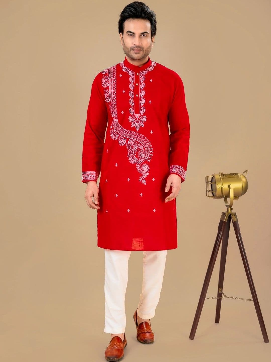 FRANSCART Men Embroidered Thread Work Kurta - view 1