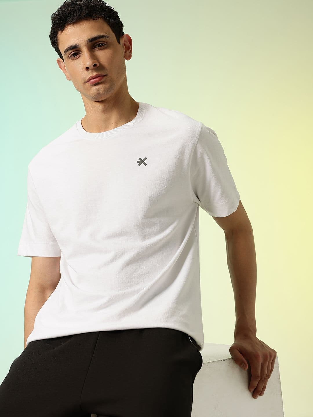 HRX by Hrithik Roshan Round Neck Knitted T-shirt - view 1