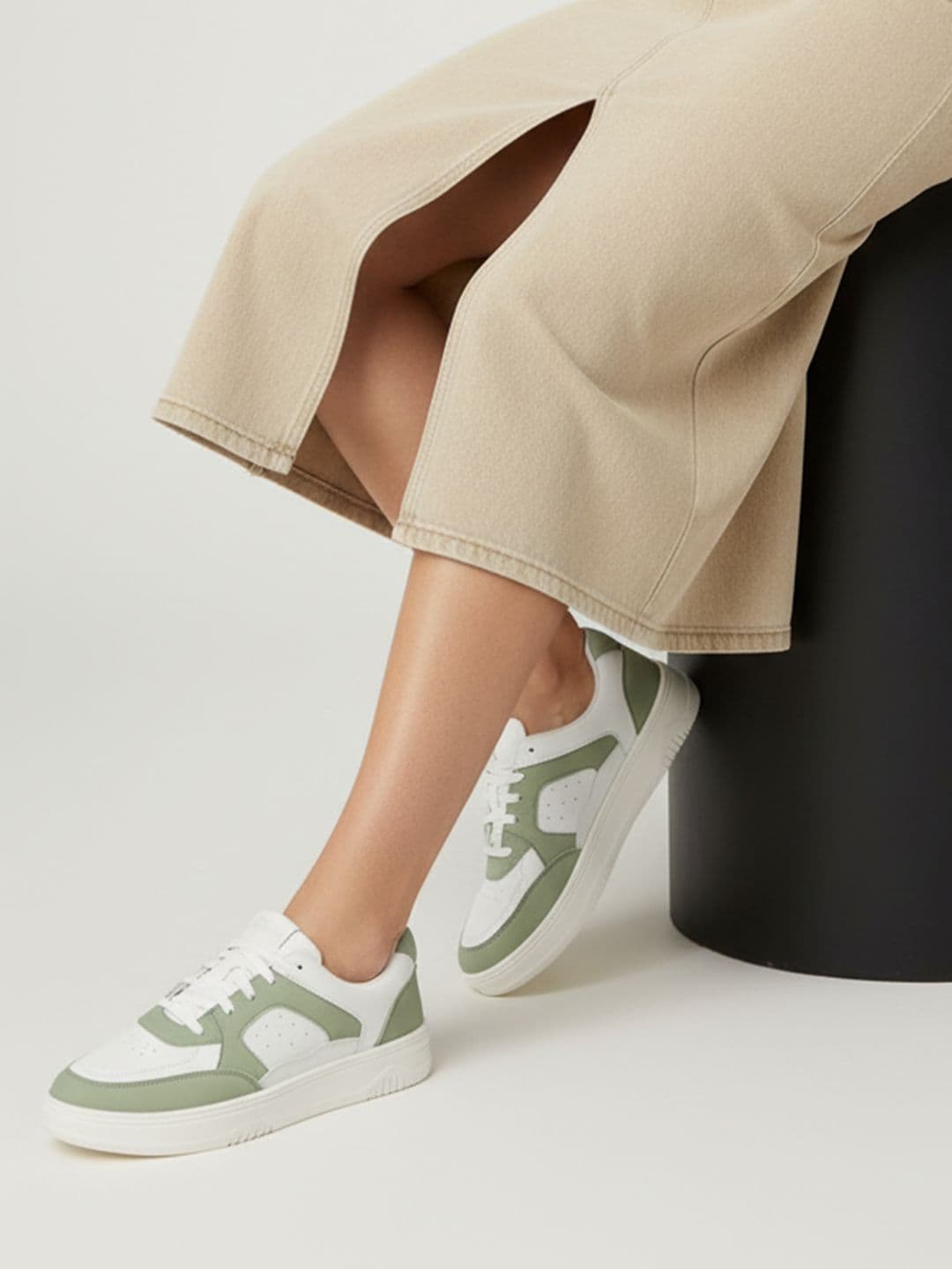 glitchez Women Colourblocked Sneakers - view 1