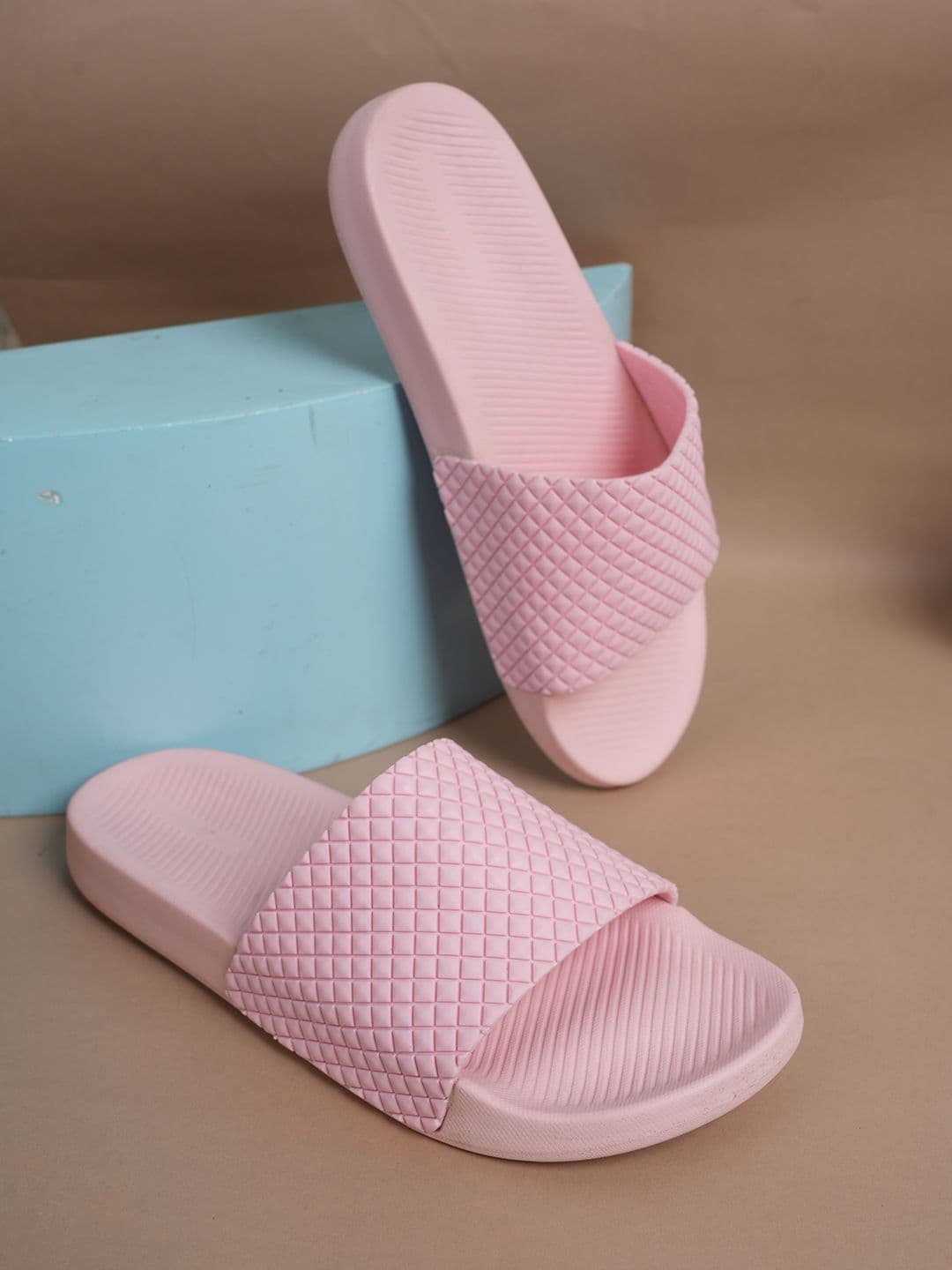 YK Unisex Kids Rubber Sliders - view 1