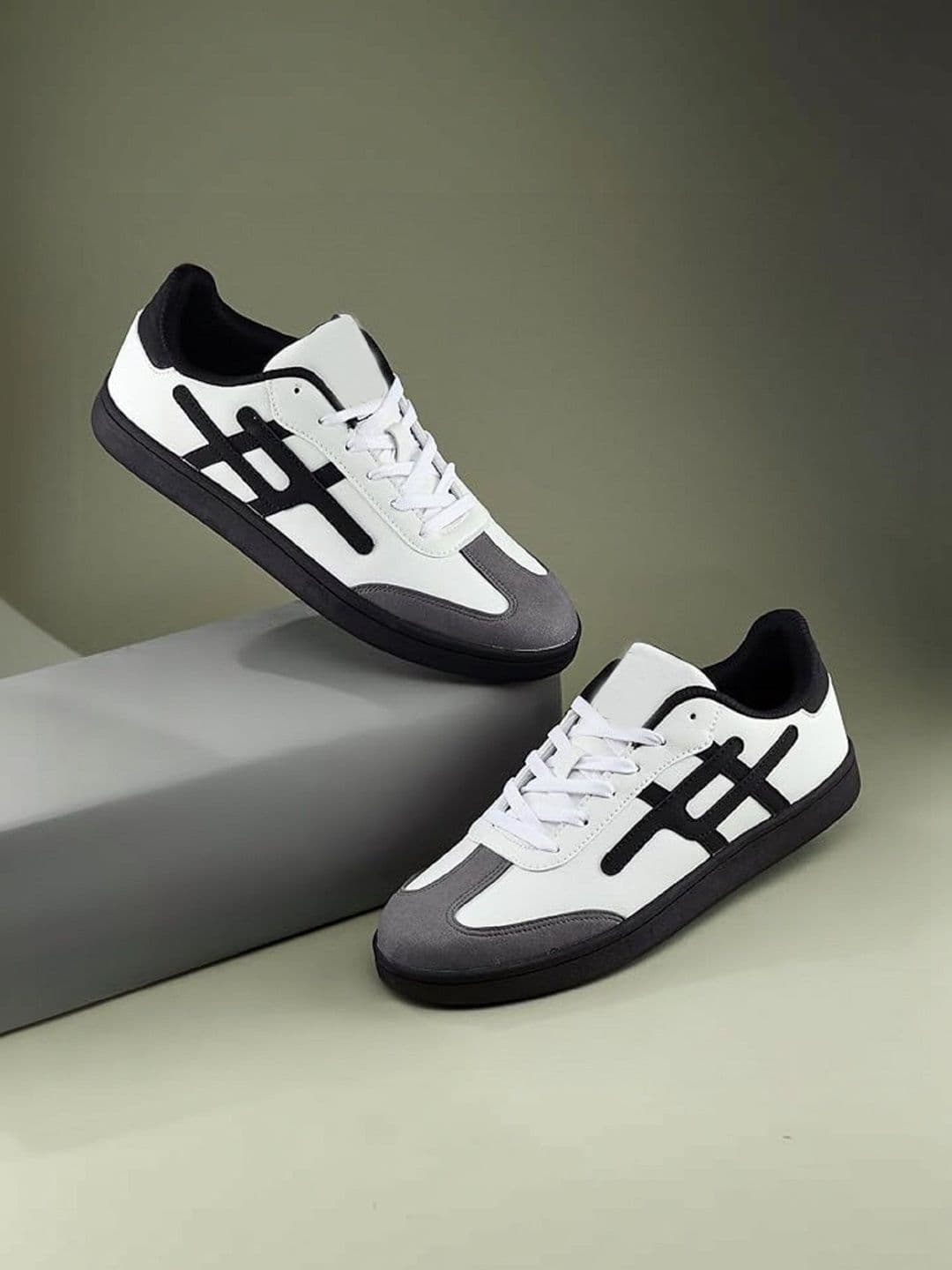 glitchez Men Colorblock Sneakers With Ultra Soft Cushion Lace-Up All-Day Comfort Shoes - view 1