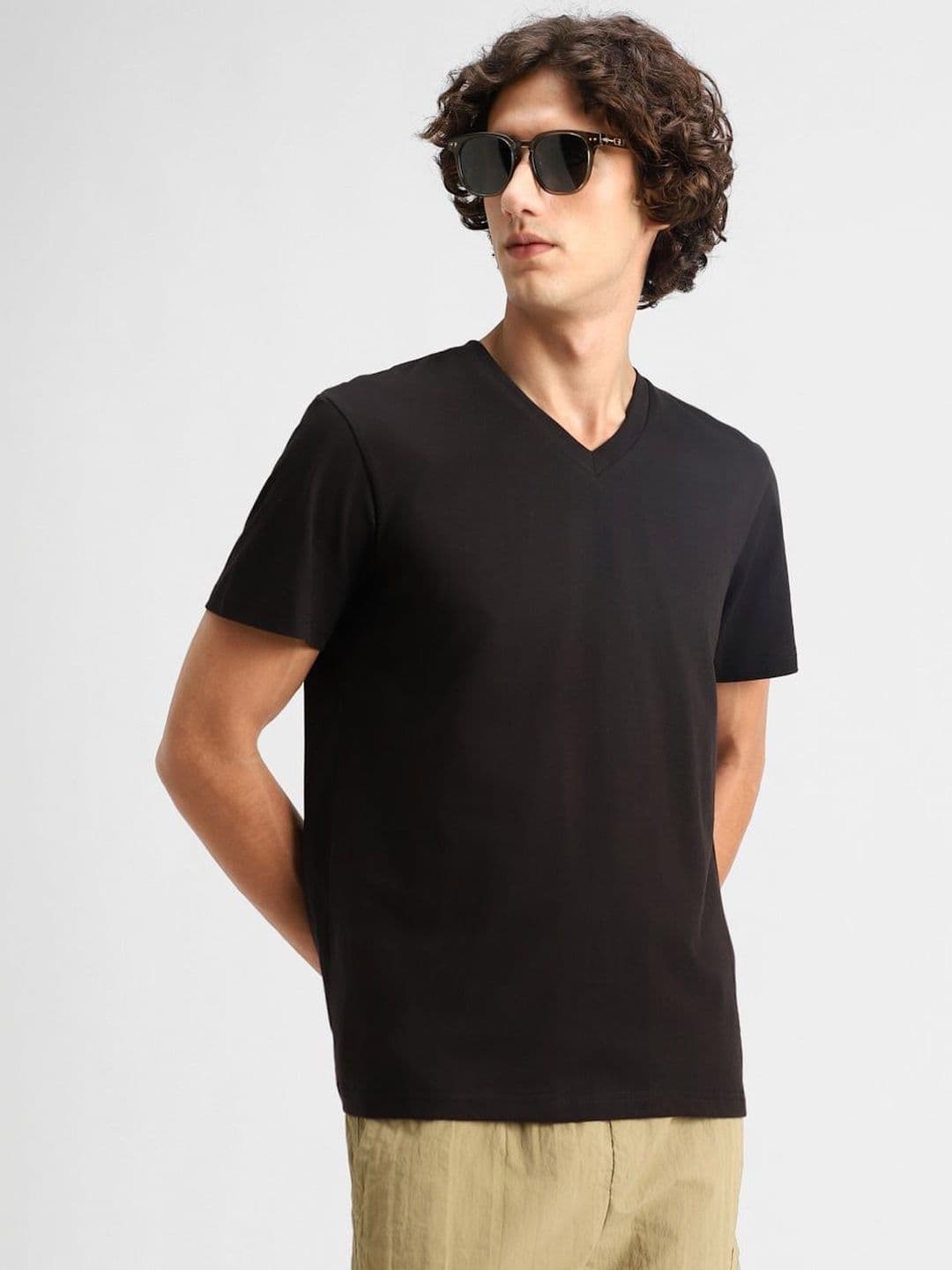 Snitch Men V-Neck T-shirt - view 1