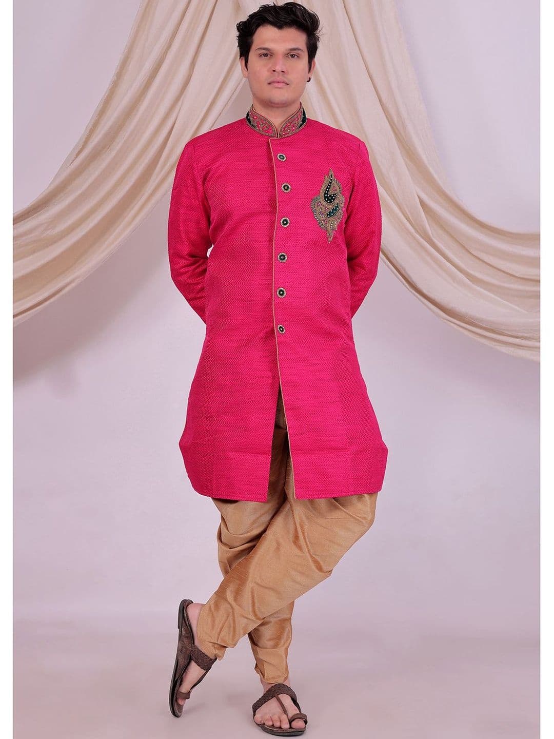 Desibutik Embroidered Mandarin Collar Sherwani - view 1