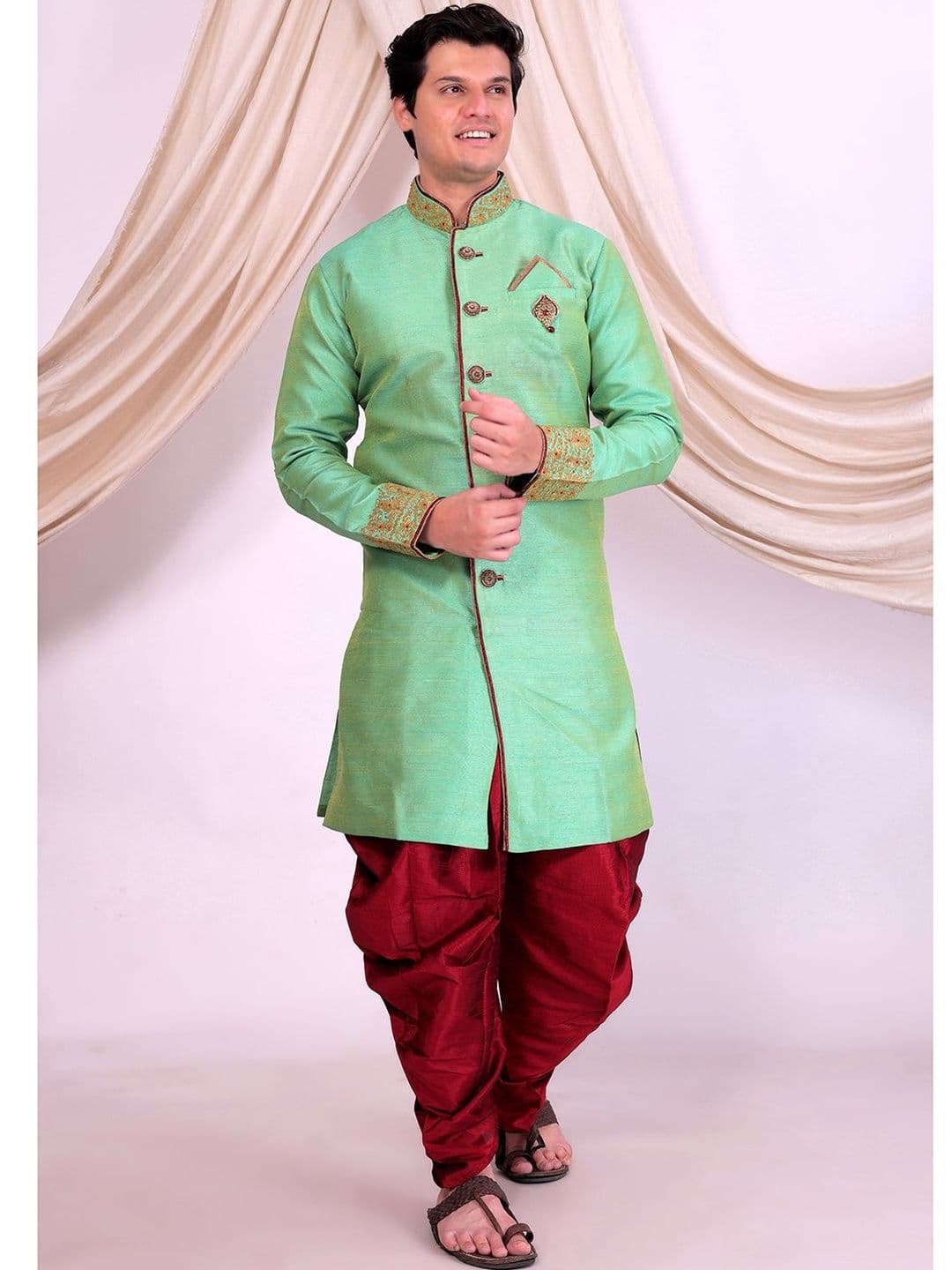 Desibutik Embroidered Mandarin Collar Sherwani - view 1