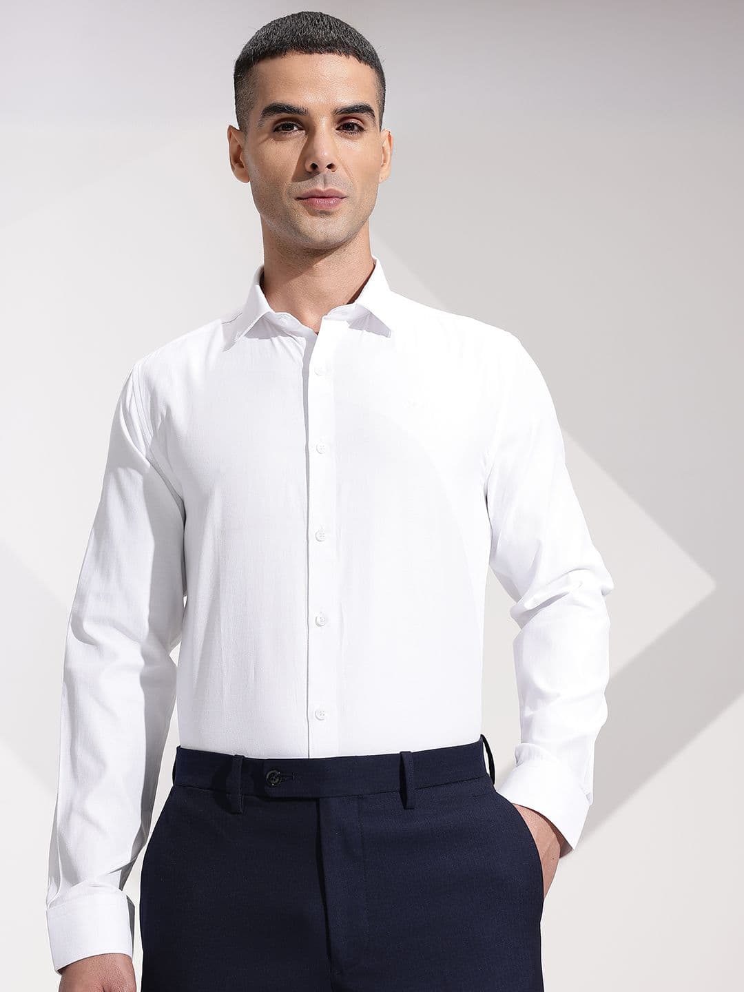 INVICTUS Textured Urban Slim Fit Formal Shirt - view 1