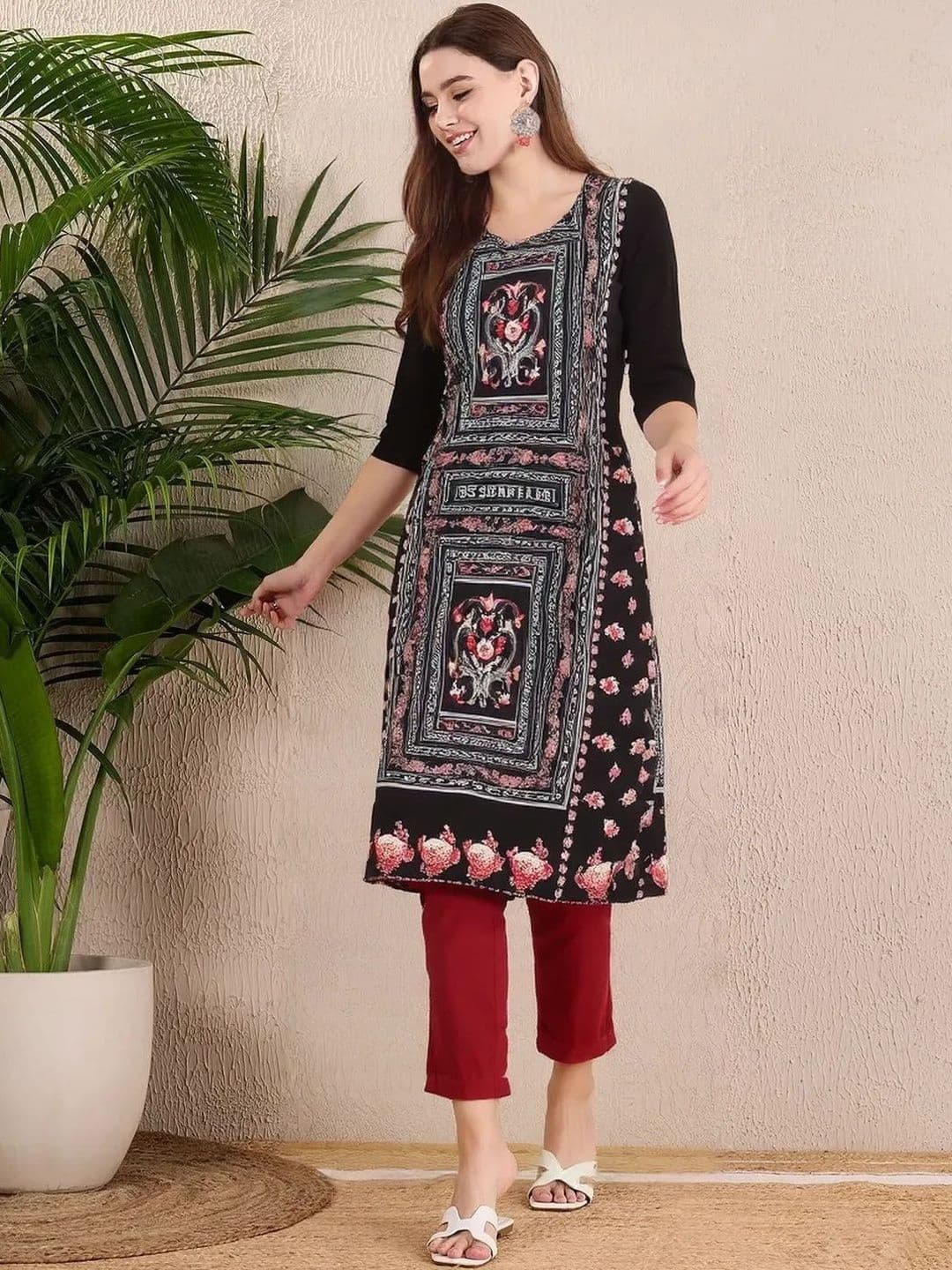 arangya Pack Of 2 Women Floral Printed Indie Prints Crepe Kurta - view 1