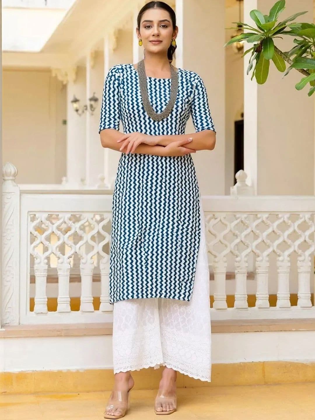arangya Women Pack Of 3 Geometric Printed Crepe Kurta - view 1