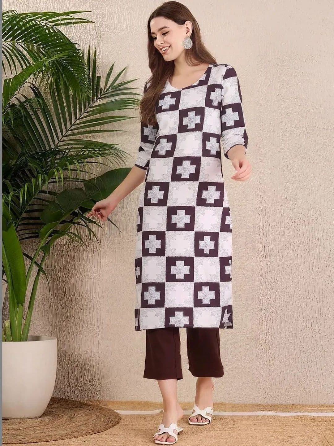 arangya Women Pack Of 2 Geometric Printed Crepe Kurta - view 1
