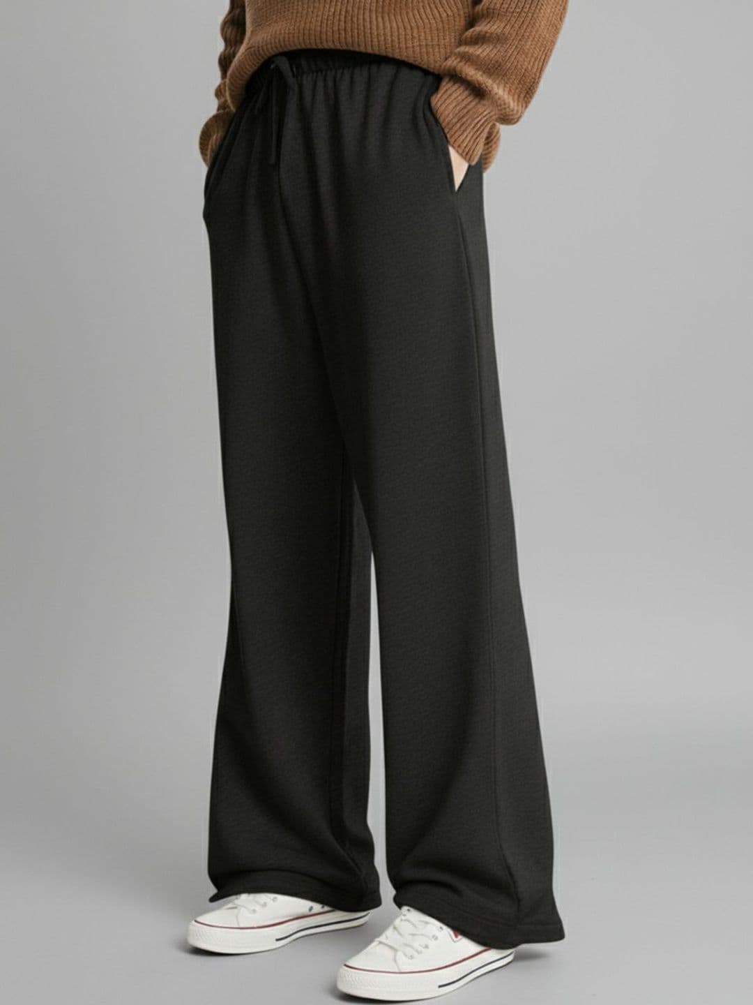 Genzy Men Relaxed Fit Wide-Leg Track Pants - view 1