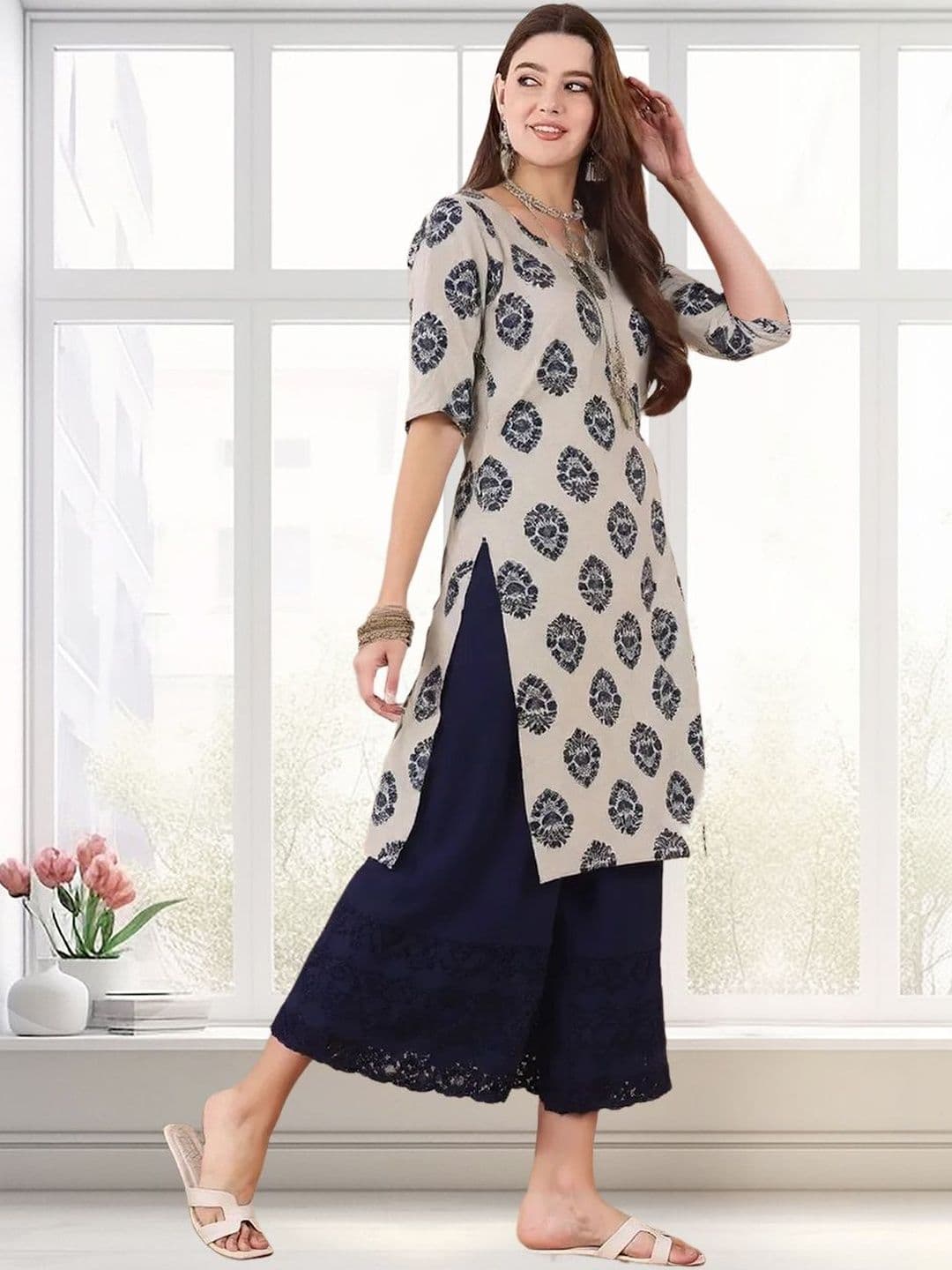 arangya Women Ethnic Motifs Printed Crepe Kurta - view 1